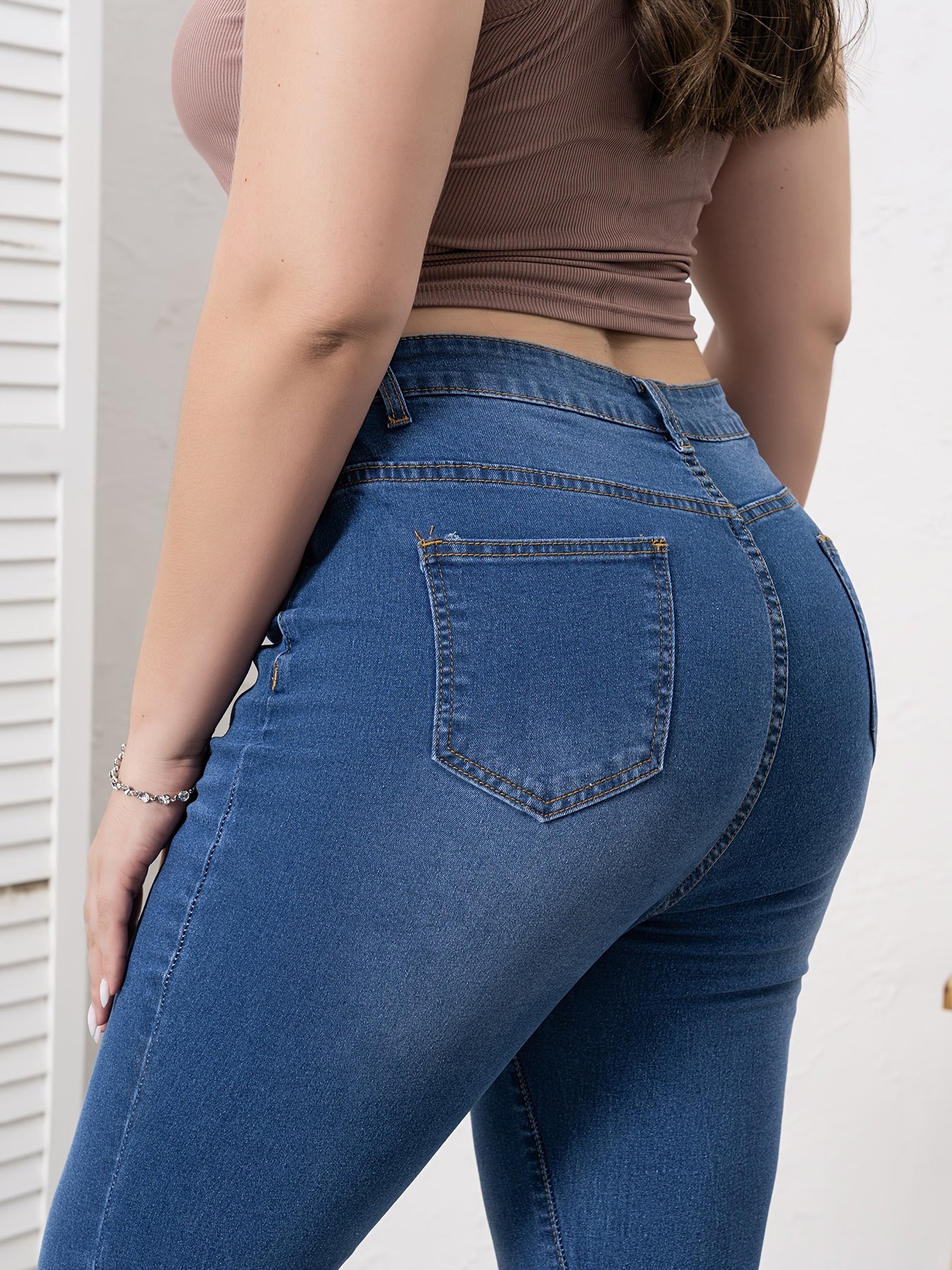 Latest Fashion, Women's Jeans