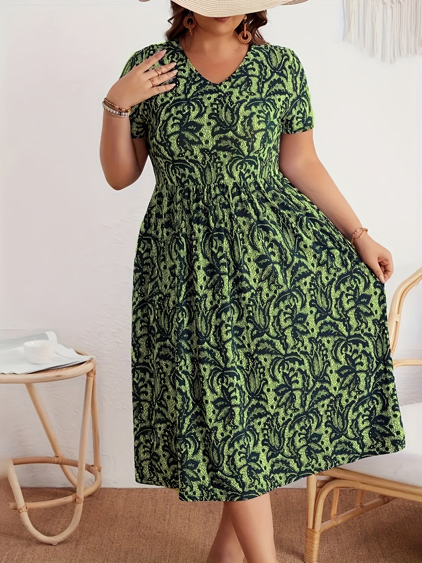 Women's Casual V-Neck Short Sleeve Dress