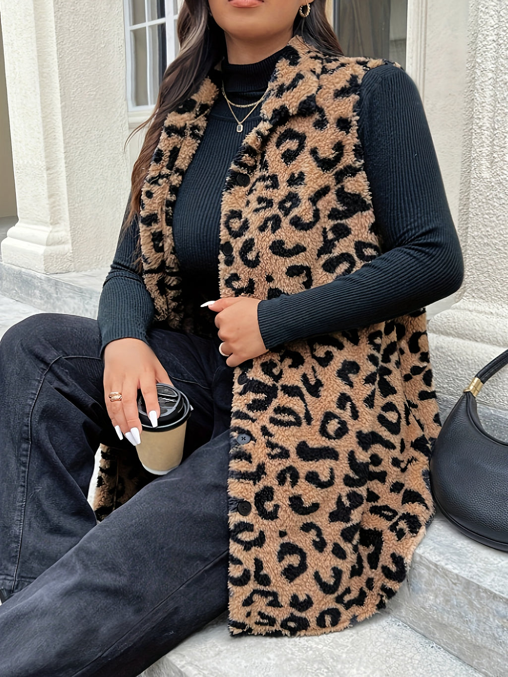 Plus-Size Sleeveless Casual Jacket in Leopard Print for Women