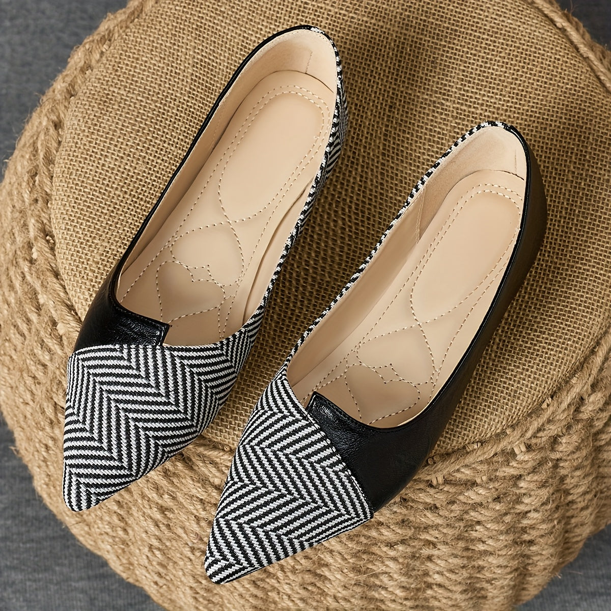 [Leopard Print Flat Shoes] Elegant Leopard Print Women's Flat Shoes | Perfect for Casual, Office, And Everyday Wear, Featuring a Pointed Toe And Rubber Sole