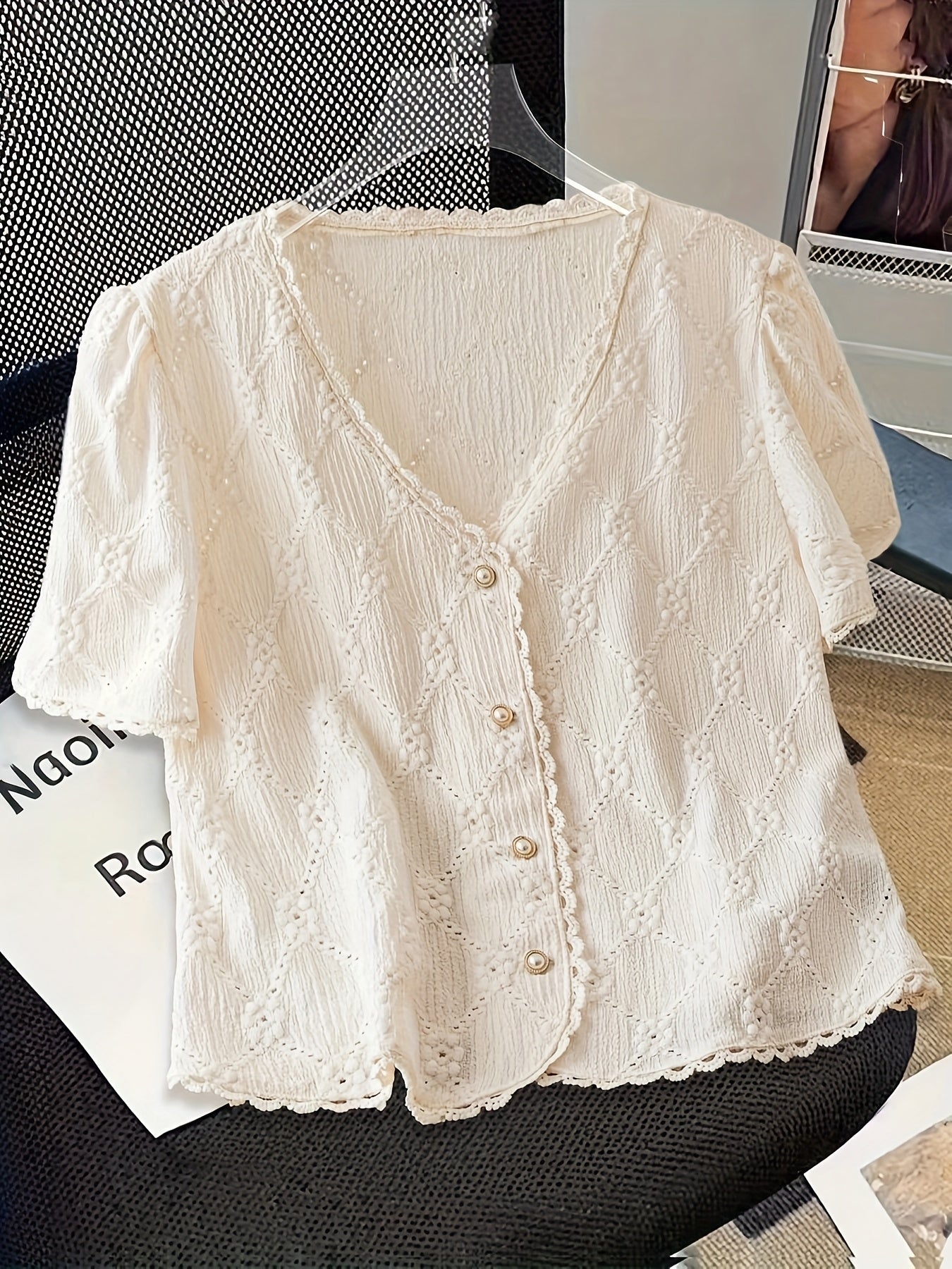 Women's Elegant V-Neck Short Sleeve Blouse