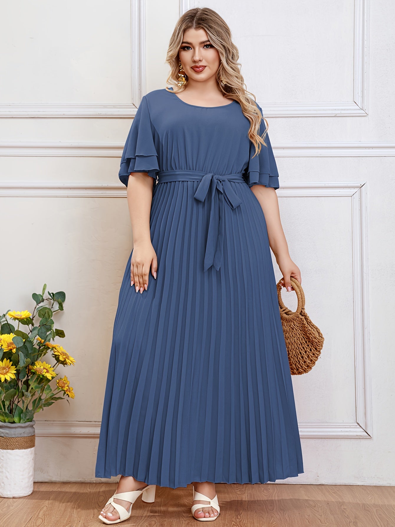 Simple pleated plus-size Women's dress