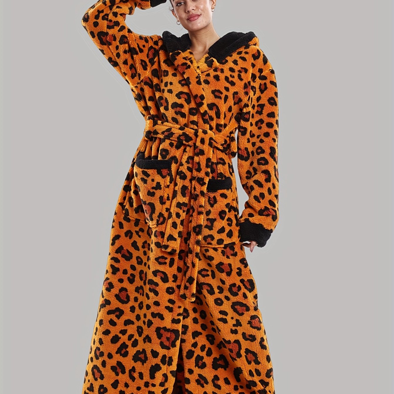 Leopard Print Series - Women's Autumn and Winter - Long Sleeve Hooded Bathrobe
