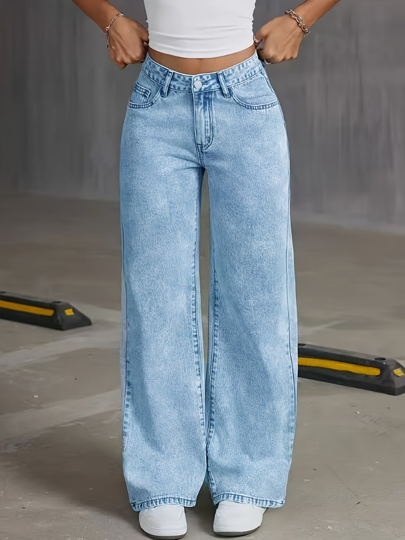 Plus-Size Stretchy Jeans for Women, Featuring a Classic Washed Snowflake Design, Comfortable Fit