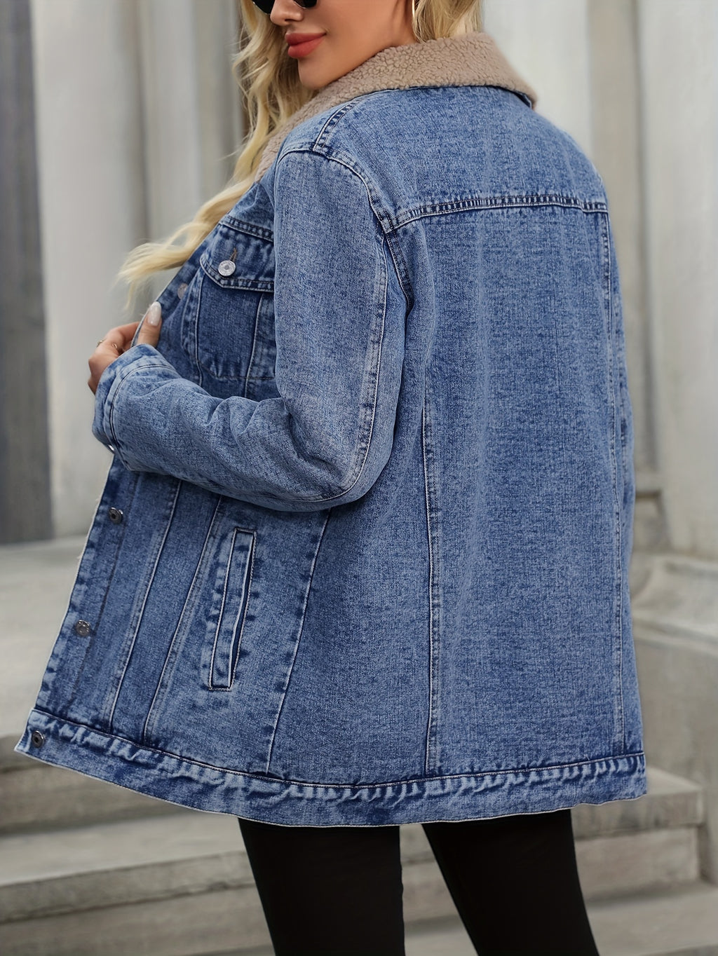 Women's Fleece Lined Straight Shoulder Denim Jacket