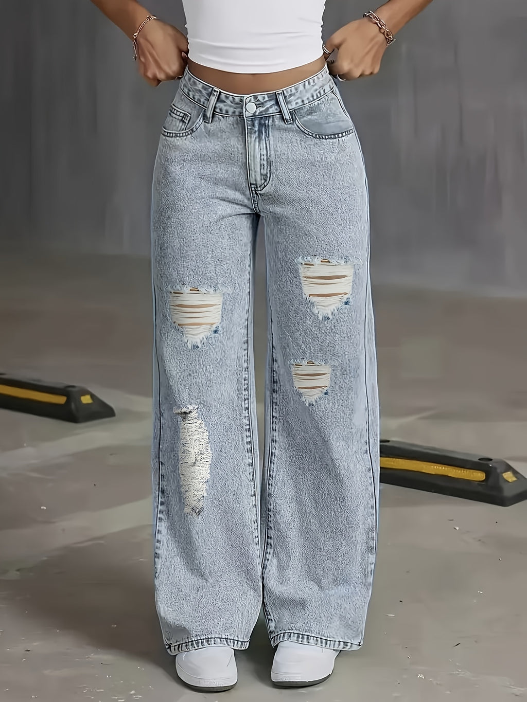 Women's Stretchy Distressed Jeans - Non-See-Through Stretchy Pants with Built-In Frayed Hem