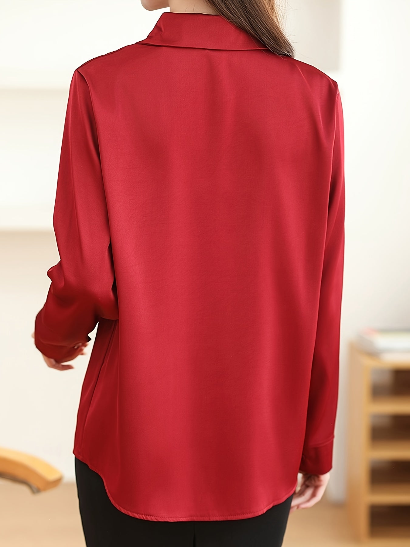 Luxury Feel Wrinkle-Resistant Satin Shirt for Women