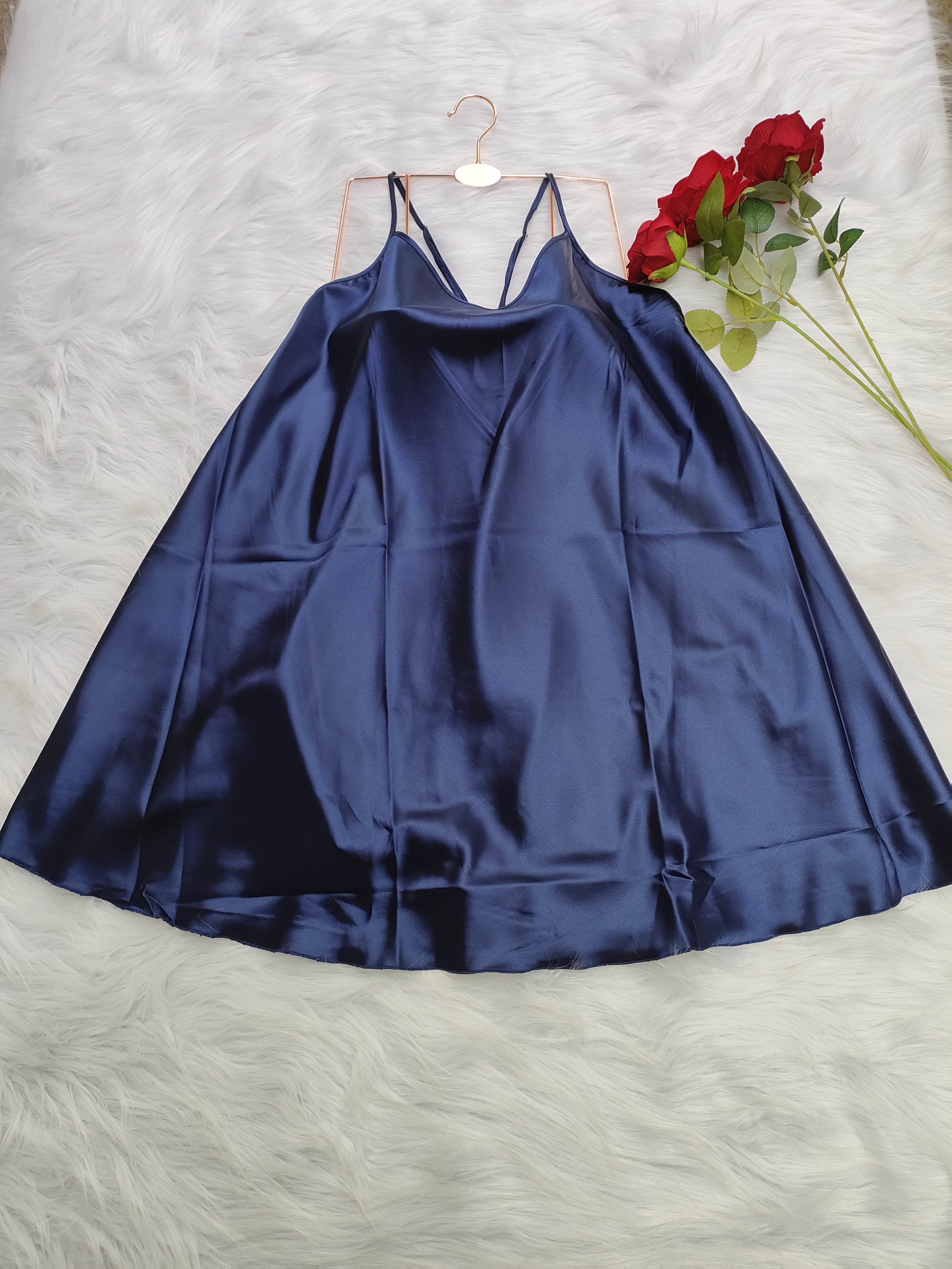 crisscross back and halter neck short nightgown