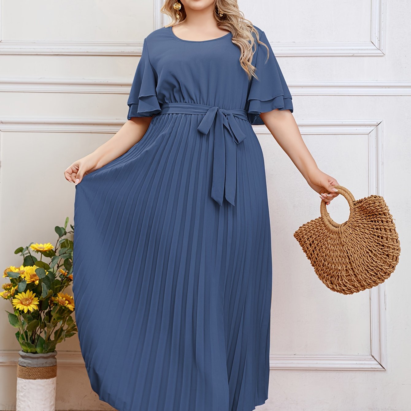 Simple pleated plus-size Women's dress