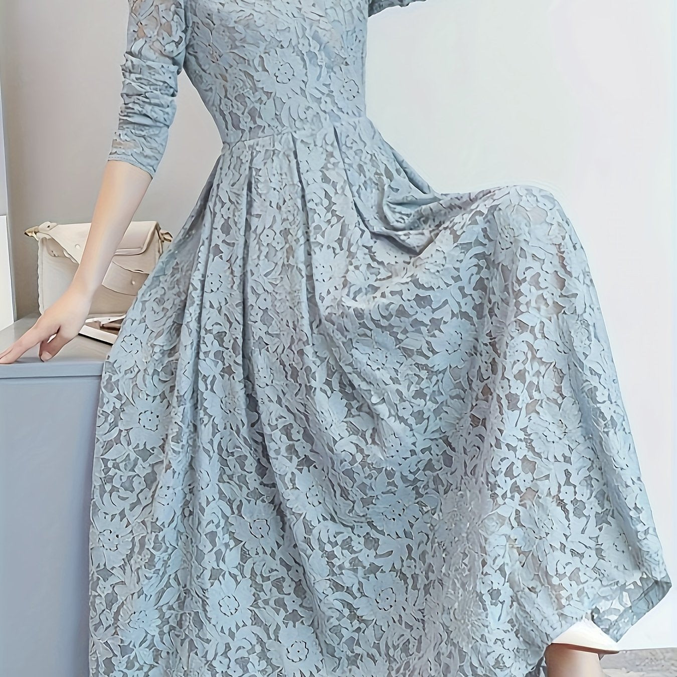 Women's Elegant Lace Panel V-Neck Dress with Zipper Back, Slim-Fit Bodice & Flowy Skirt