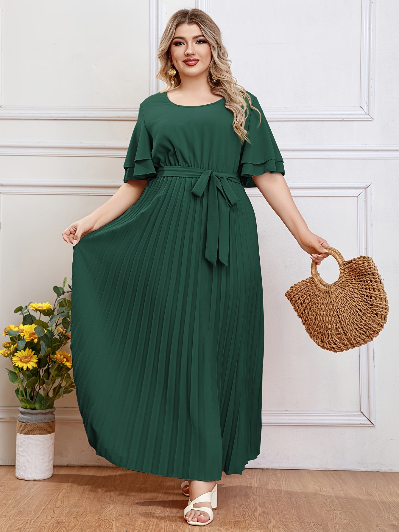 Simple pleated plus-size Women's dress