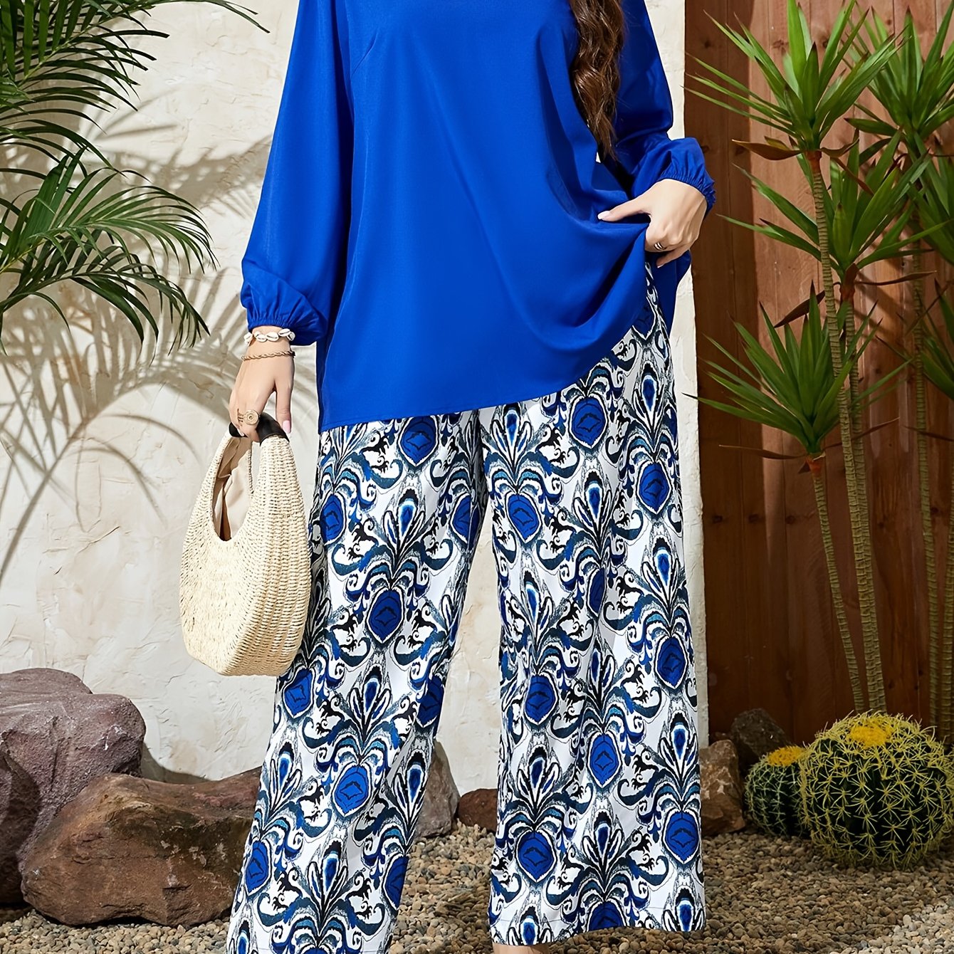 Elegant Plus-Size Women's V-Neck Loose-Fit Set