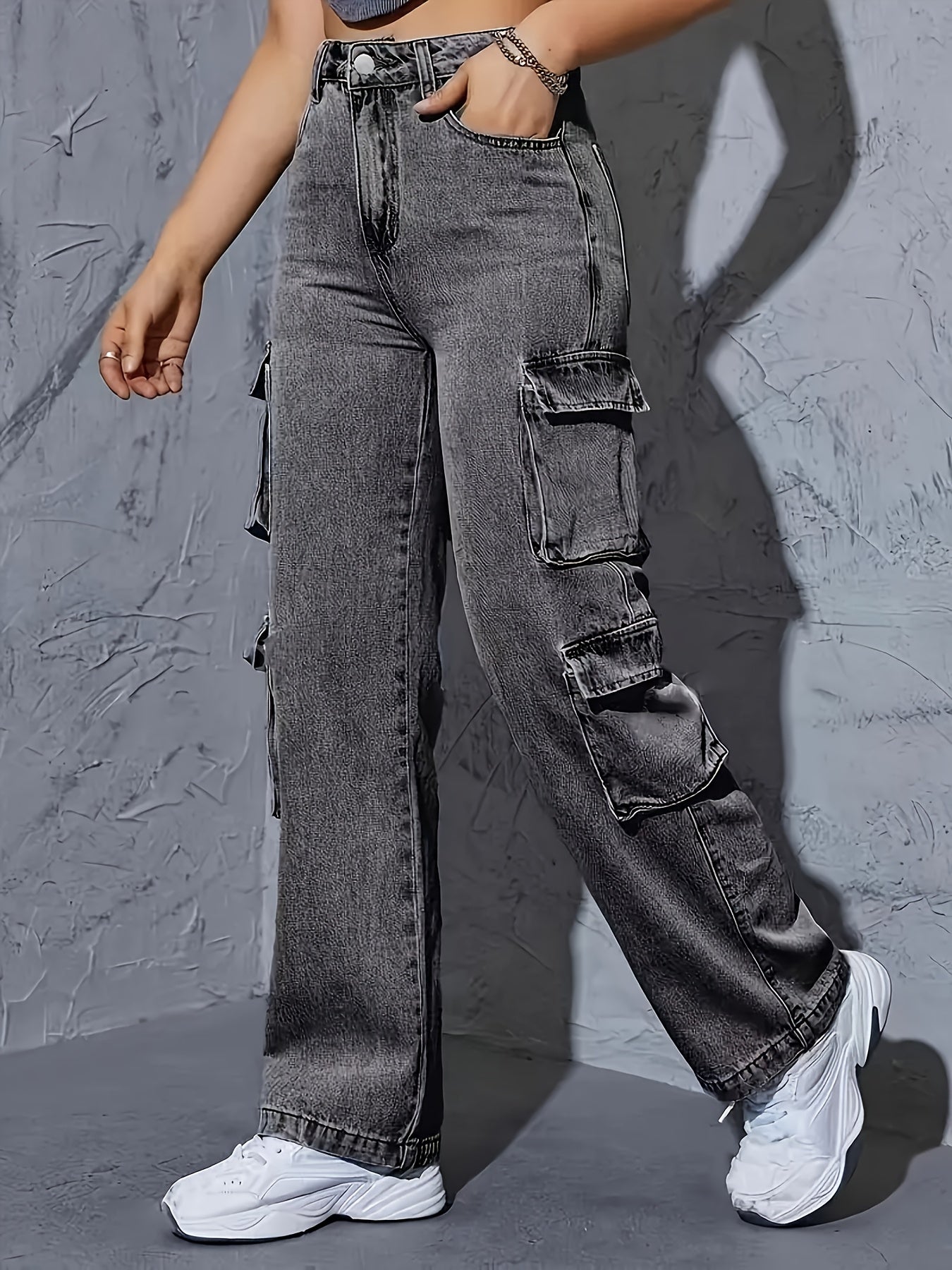 Stylish High-Waisted Wide-Leg Cargo Pants for Women