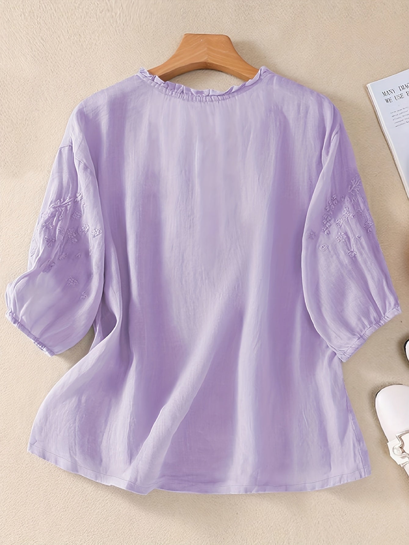 Women's Spring/Summer Embroidered Loose Fit Retro Mid-Sleeve Blouse