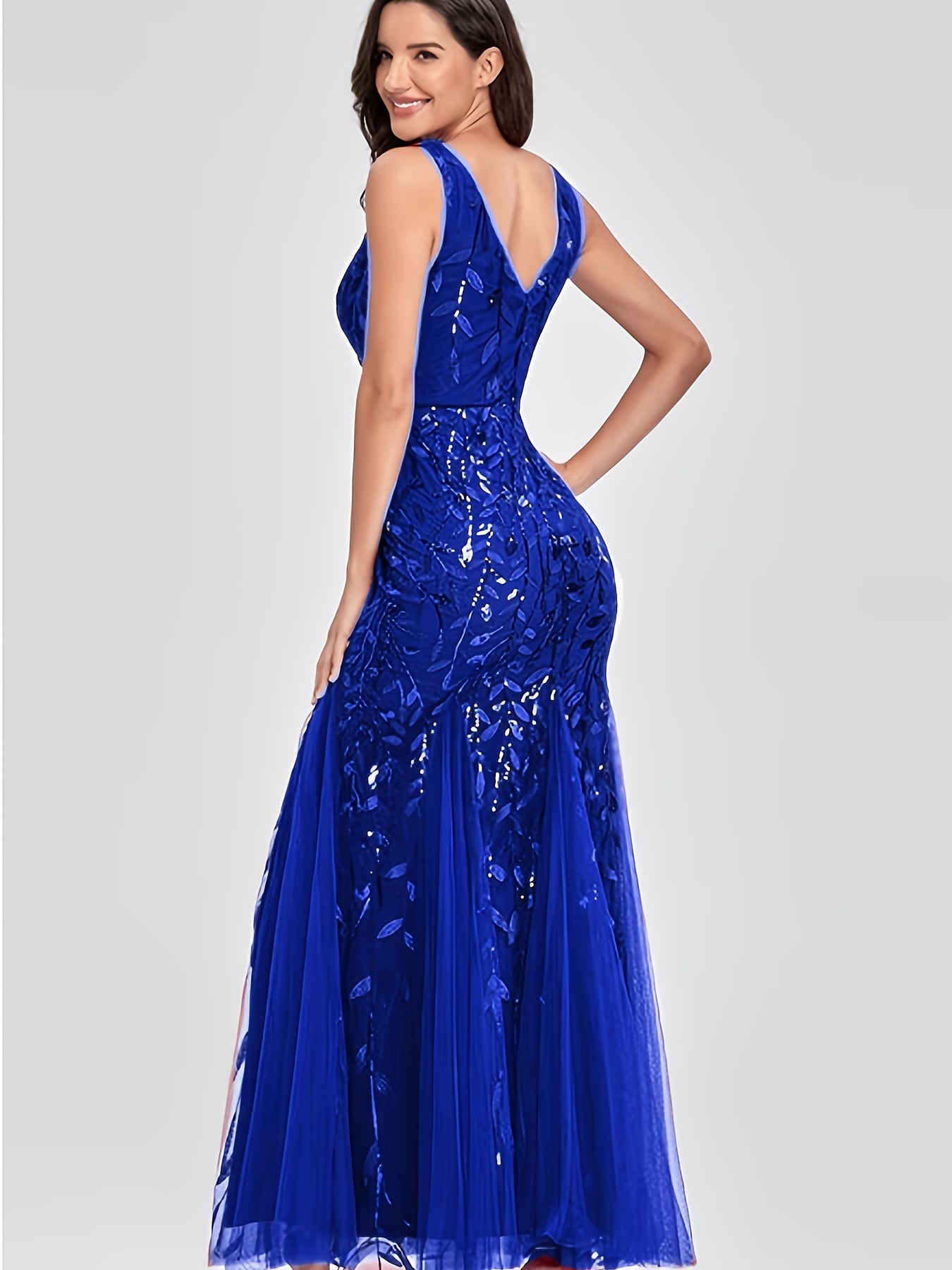 Elegant Embroidered Multi-Color Dresses, Hip-Wrapping Mermaid Skirt with Lace,  Christmas Party