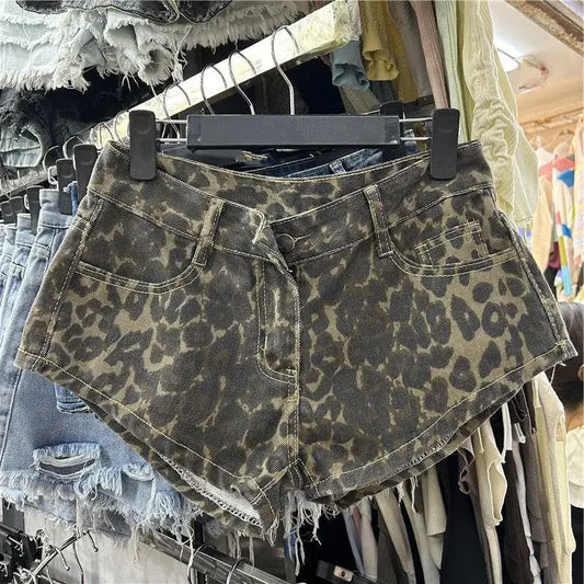 Fashionable Leopard Print Mini Shorts Women's Summer 2024 Club Low Waist A- Line Denim Hot Pants Trendy Sexy Girl Jeans