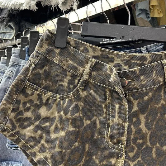 Fashionable Leopard Print Mini Shorts Women's Summer 2024 Club Low Waist A- Line Denim Hot Pants Trendy Sexy Girl Jeans