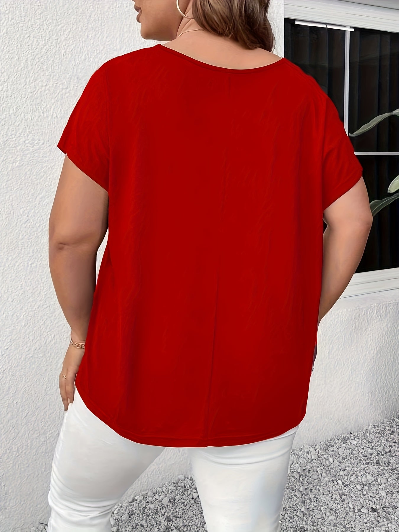 [Elegant T-Shirt] Elegant Plus Size Women's V-Neck T-Shirt | Stretchy Solid Black Top for Spring/Summer, Resort Style Casual & Vacation Wear,