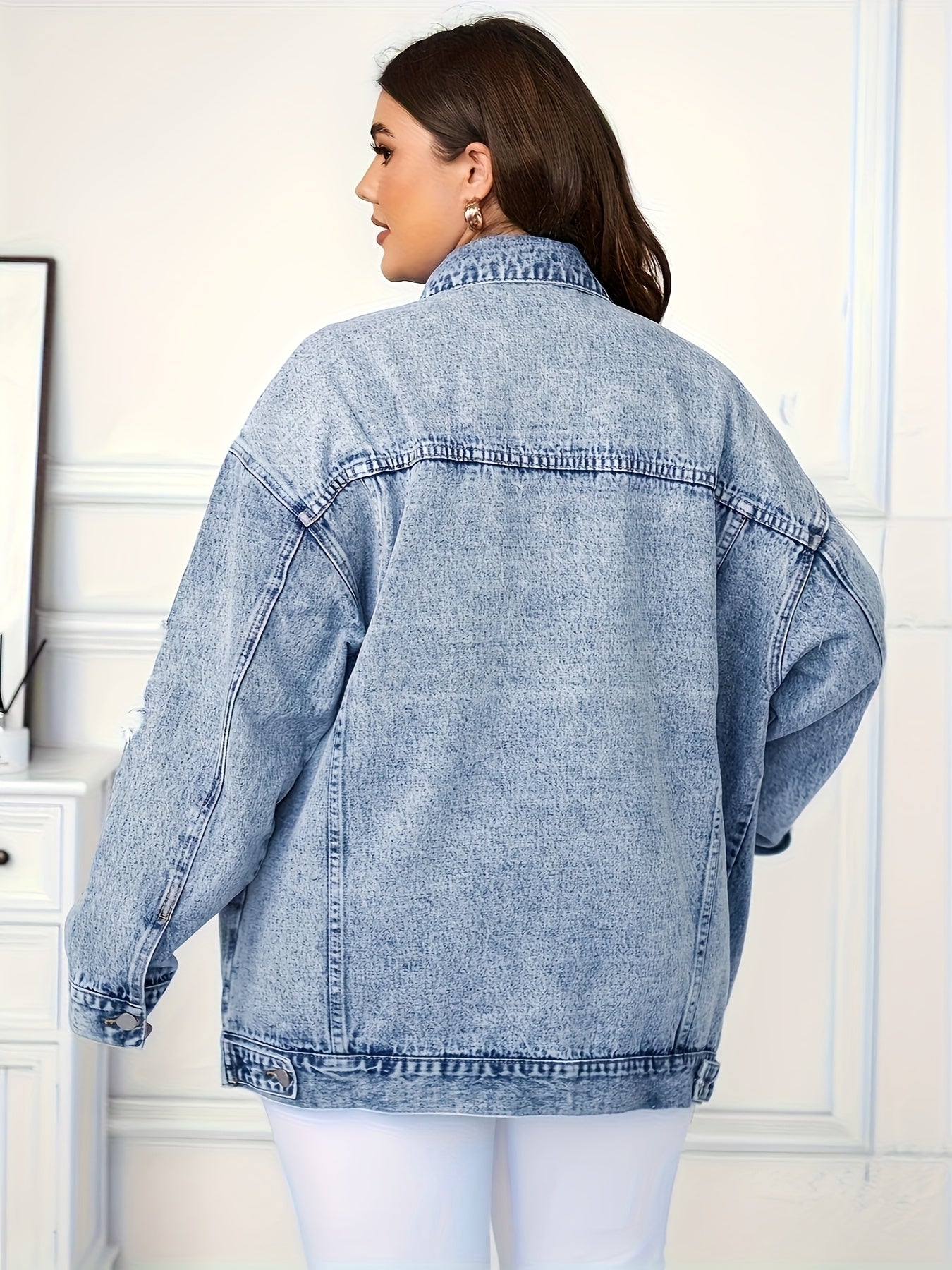 Women's Plus Size Street Style Denim Top, Ripped Denim Jacket, Washed Denim Outerwear, Fashionable