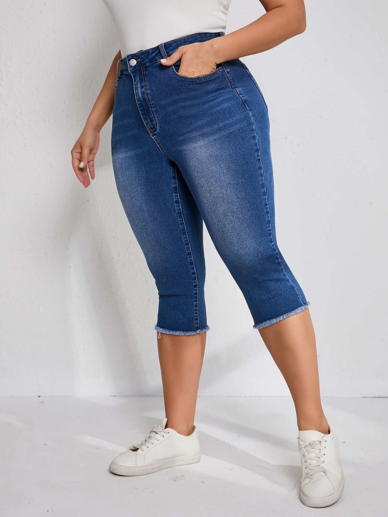 Plus size Women's cropped jeans summer straight raw pants