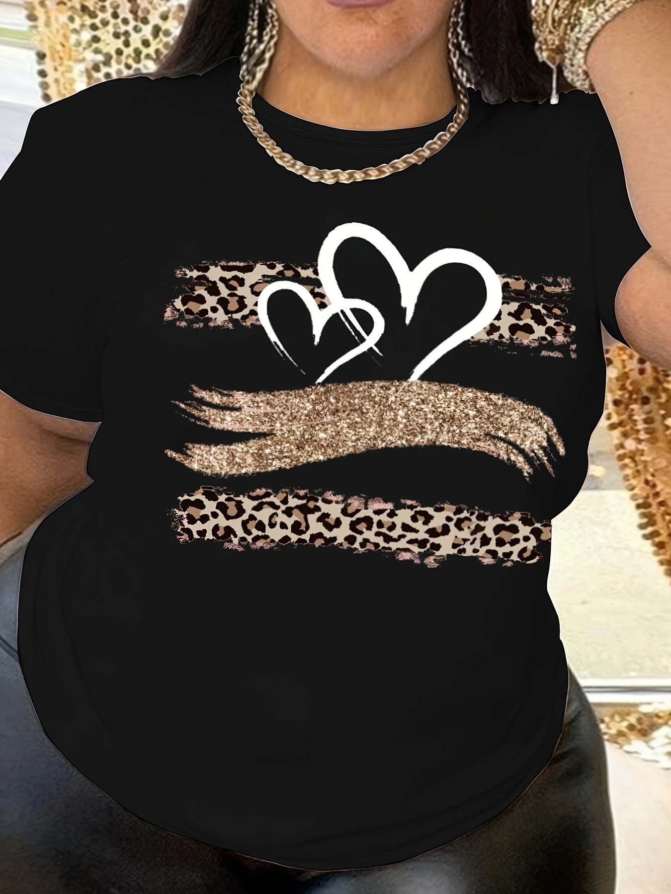 Casual Plus Size Heart Print T-Shirt for Women
