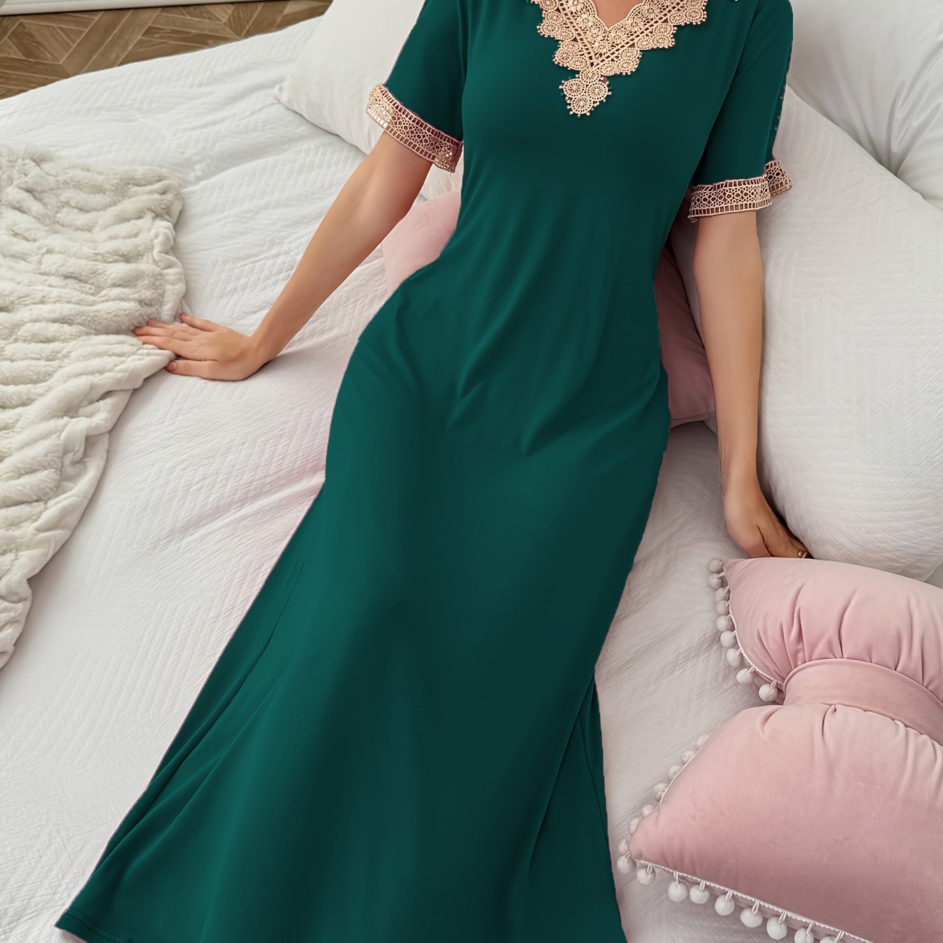 Long Contrast Lace Spliced Nightgown