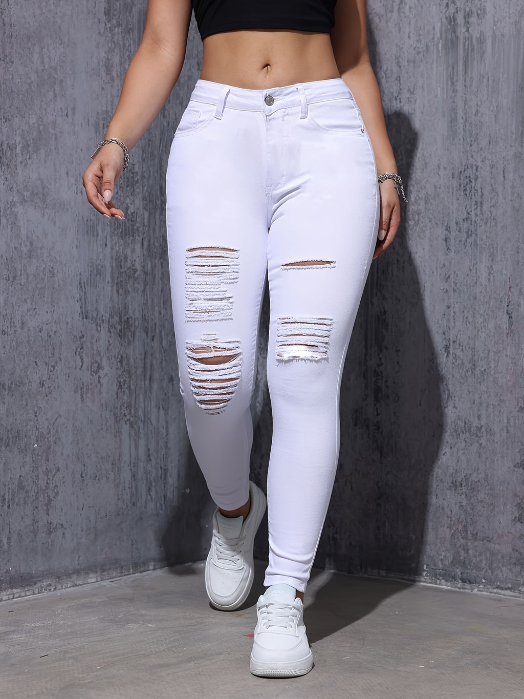 Women's Distressed Skinny Jeans