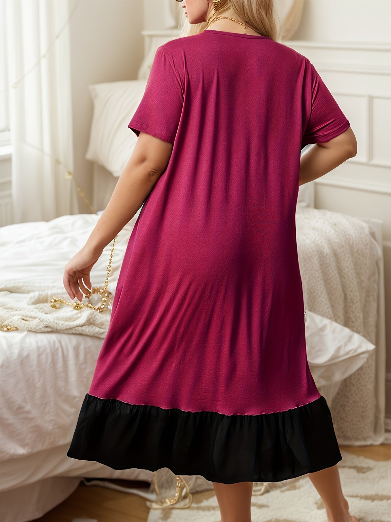Women's Plus Elegant Lounge Dress, Plus Size Heart & Butterfly Print Short Sleeve Crew Neck Ruffle Hem Nightdress