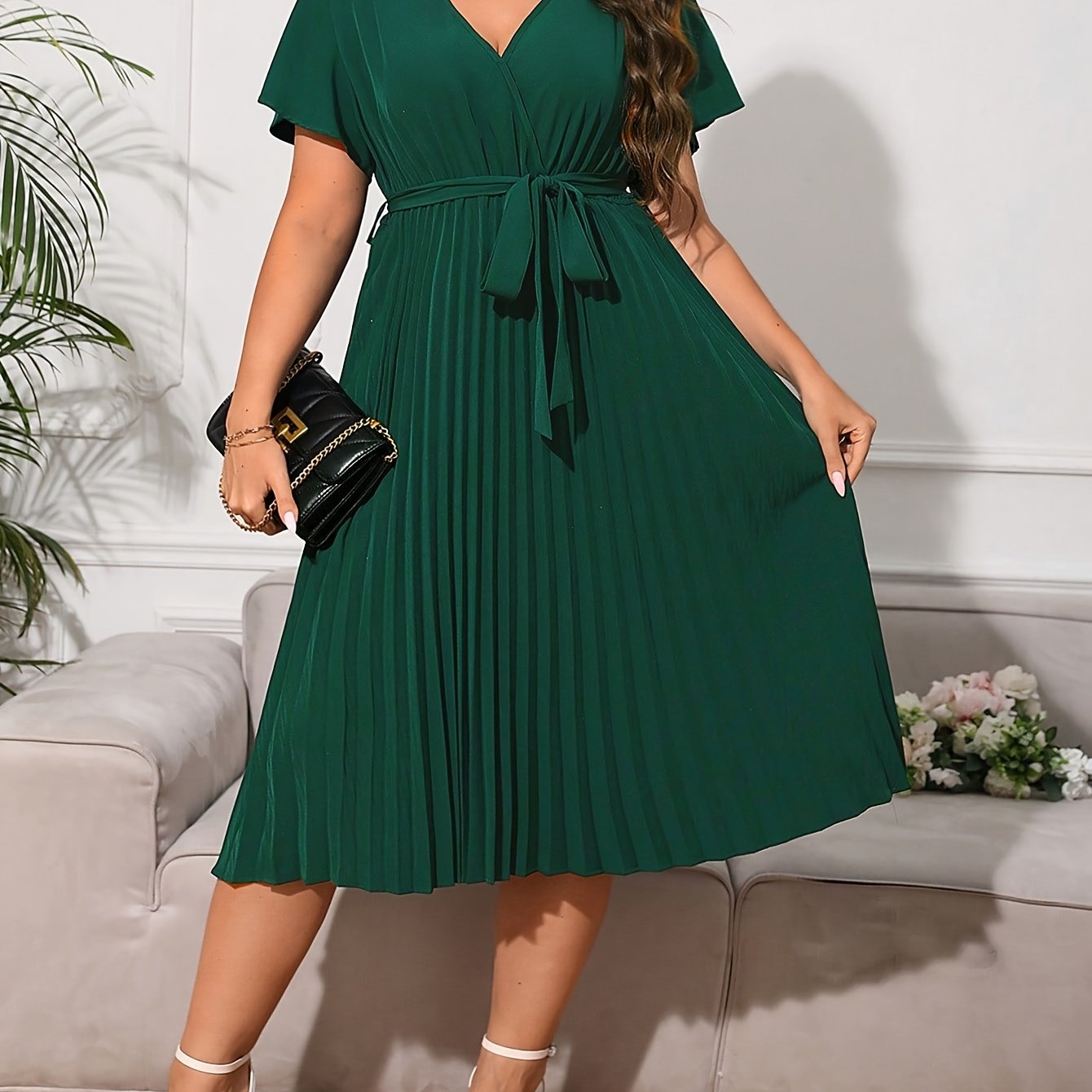 2025 Plus Size Women's Elegant V-Neck Pleated Waist Dress - Fitted Top & Flowy Skirt, Machine Washable Solid Color Spring/Summer Casual to