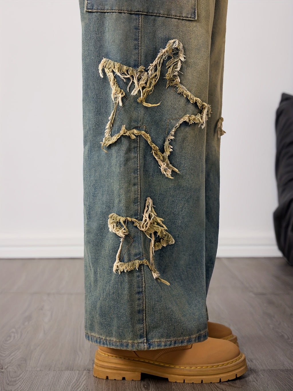 Women's Plus Size Wide-Leg Frayed Hem Distressed Jeans - High-Waisted Wash Blue Denim Pants