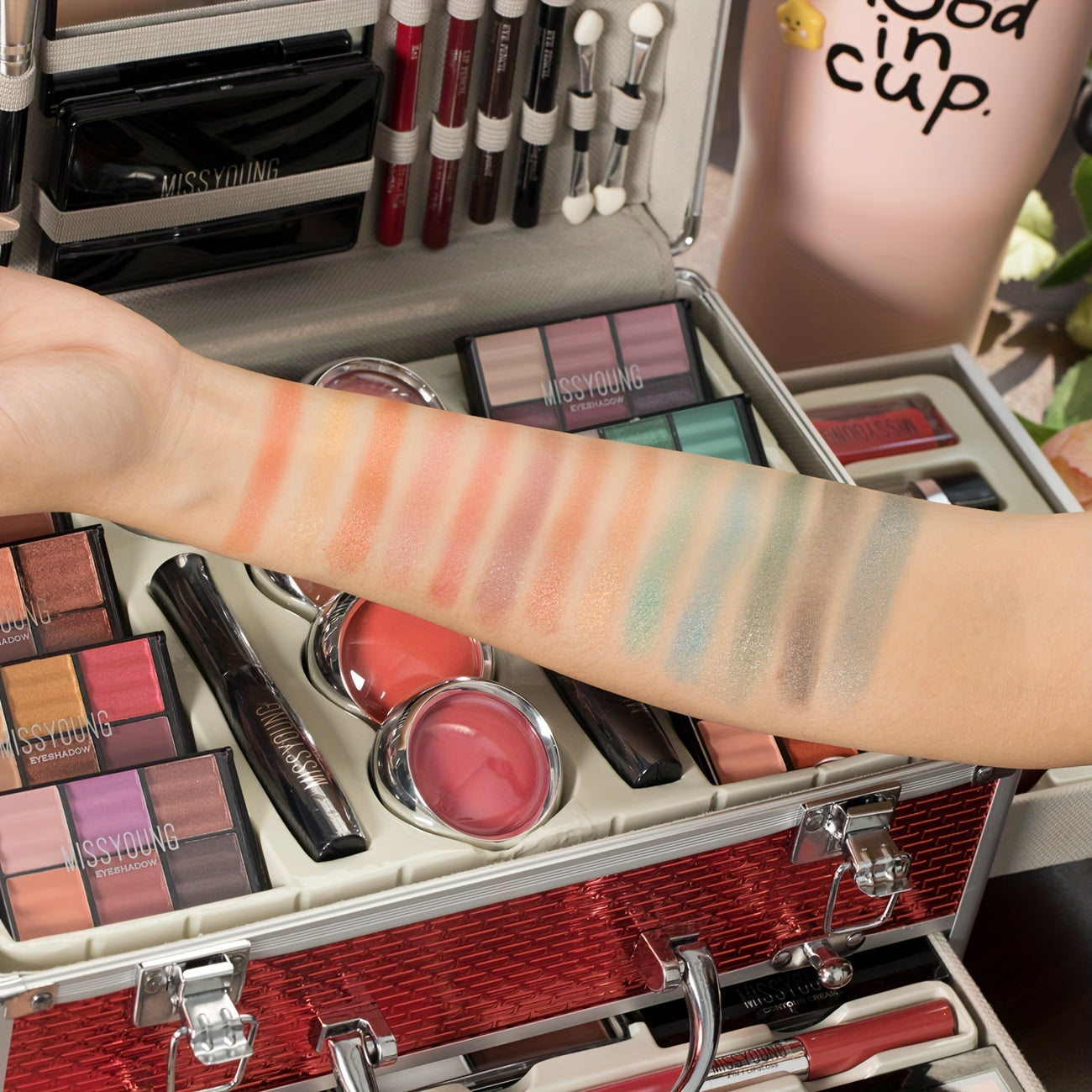 106pcs Luxury Makeup Kit Set