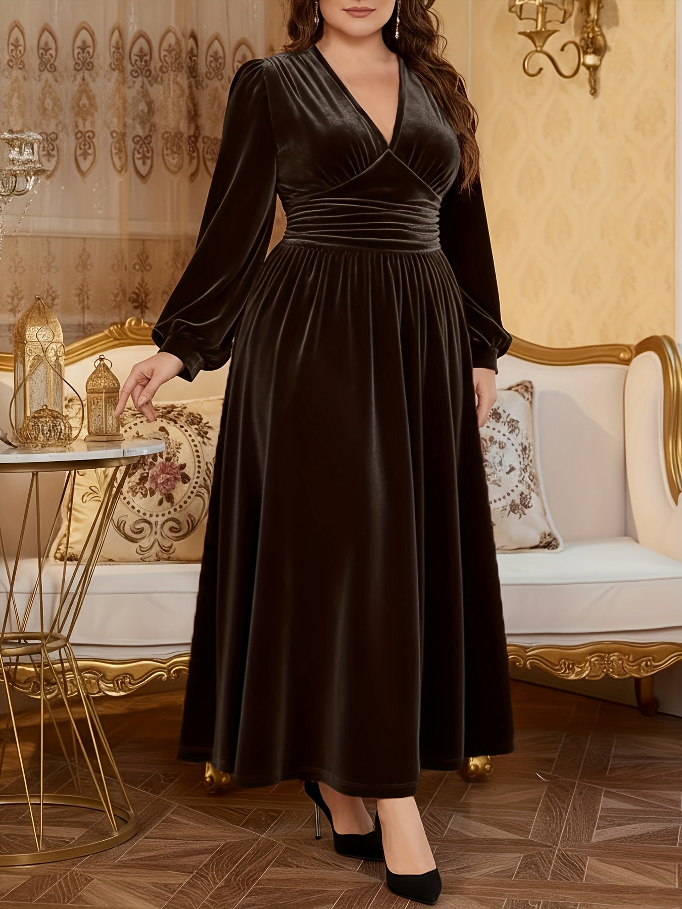 Women's Elegant Plus-Size Casual Velvet Dress for Christmas, Autumn, And Winter Warmth, Romantic Everyday Wear