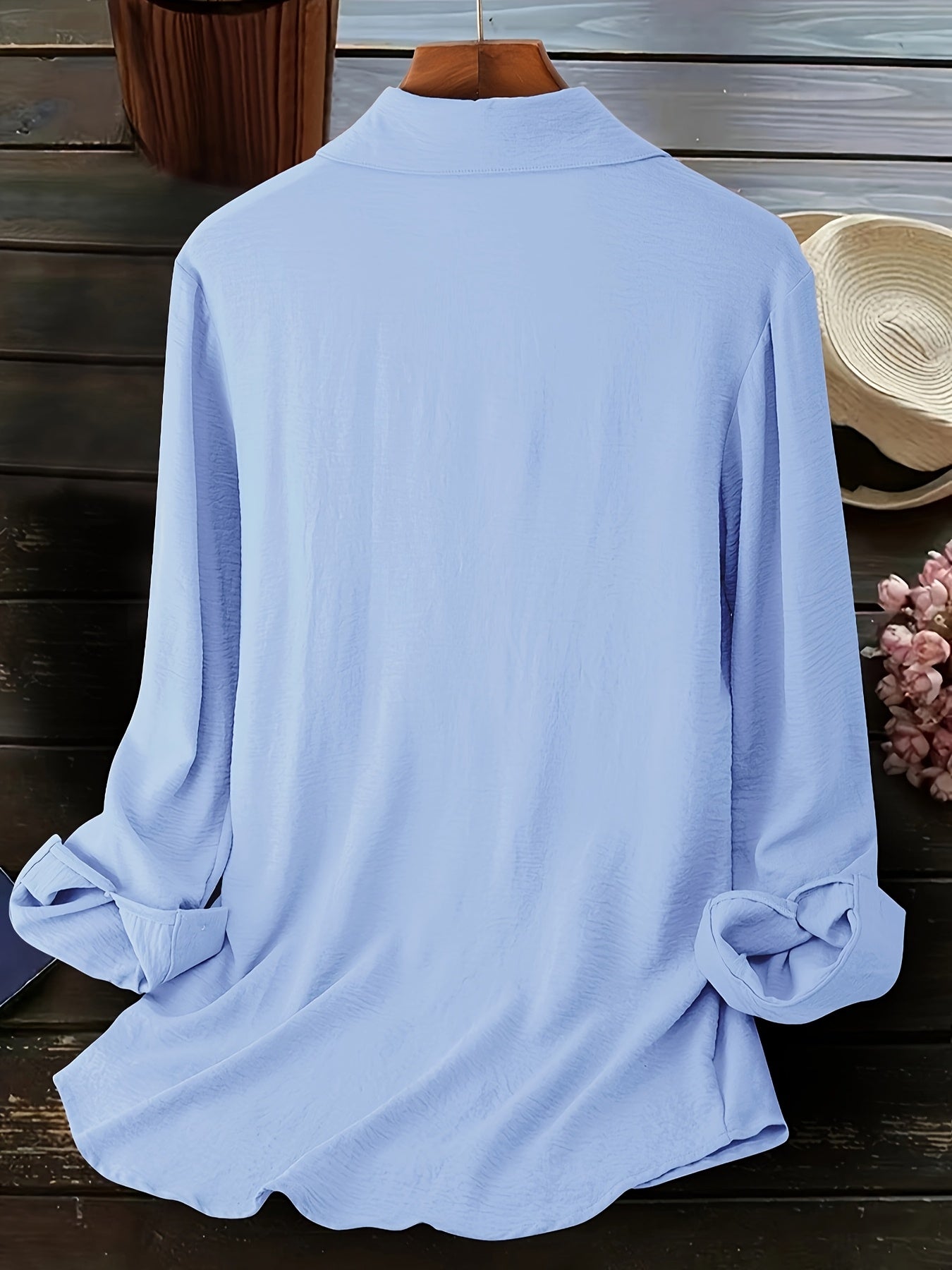 Large Size Women's Fashion Embroidered Blouse