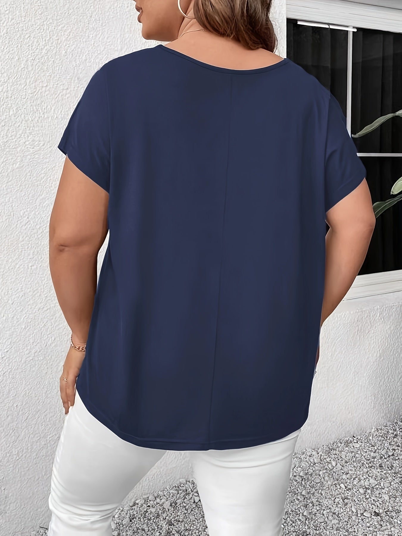 [Elegant T-Shirt] Elegant Plus Size Women's V-Neck T-Shirt | Stretchy Solid Black Top for Spring/Summer, Resort Style Casual & Vacation Wear,