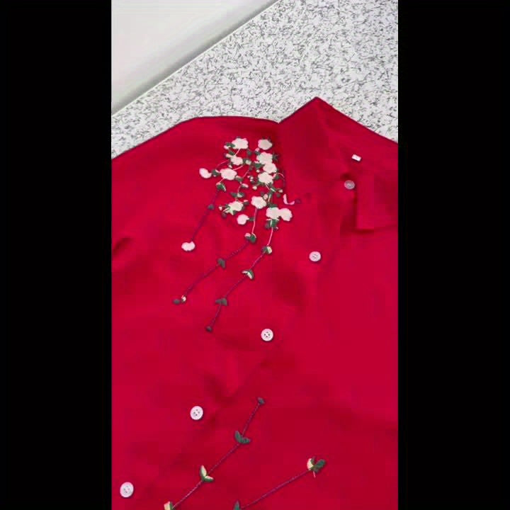 Large Size Women's Fashion Embroidered Blouse