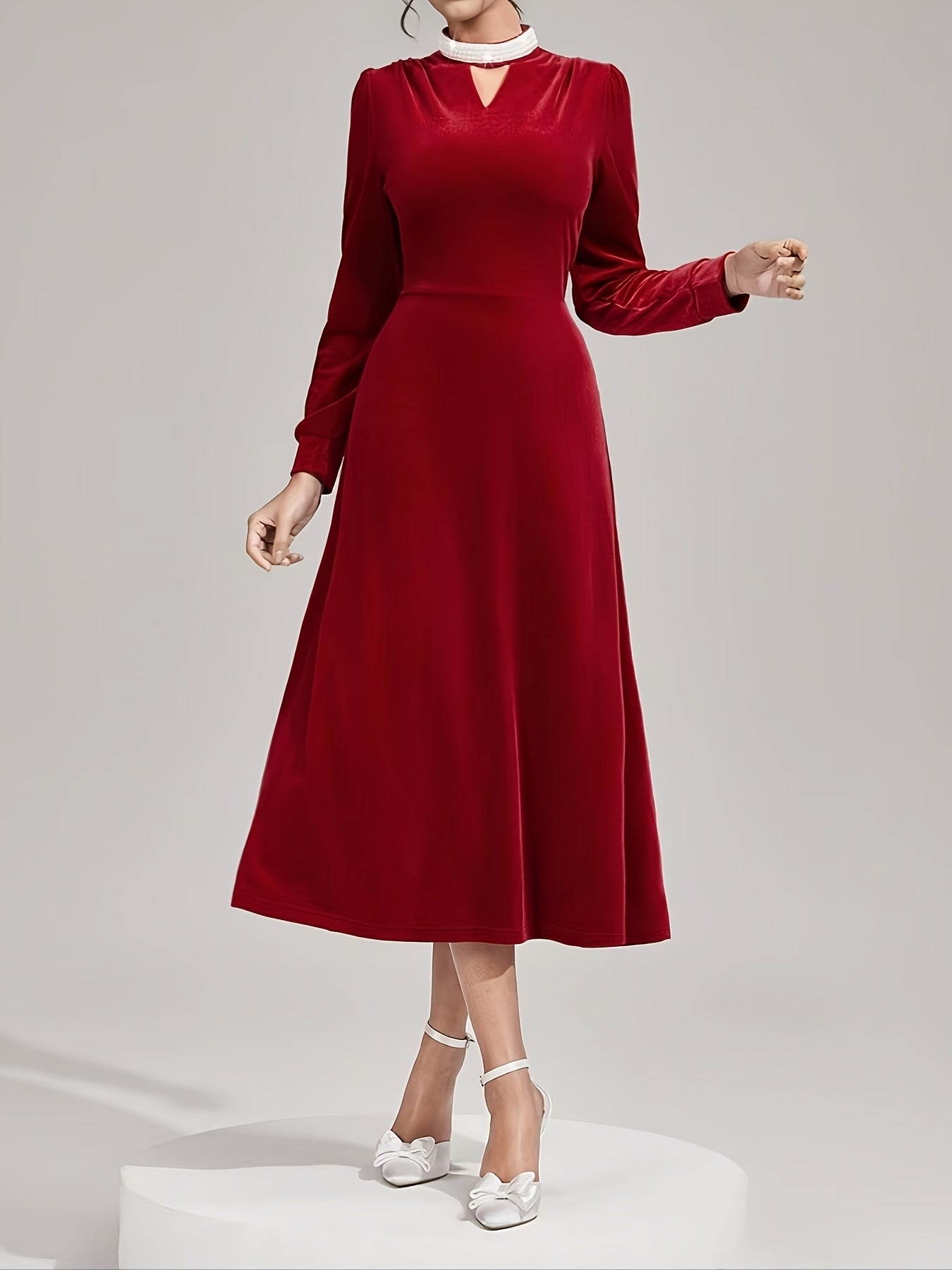 Women's Elegant Burgundy Velvet Long Sleeve A-Line Evening Gown with Adjustable Waist for ChristmasLuxury Wedding Guest Attire