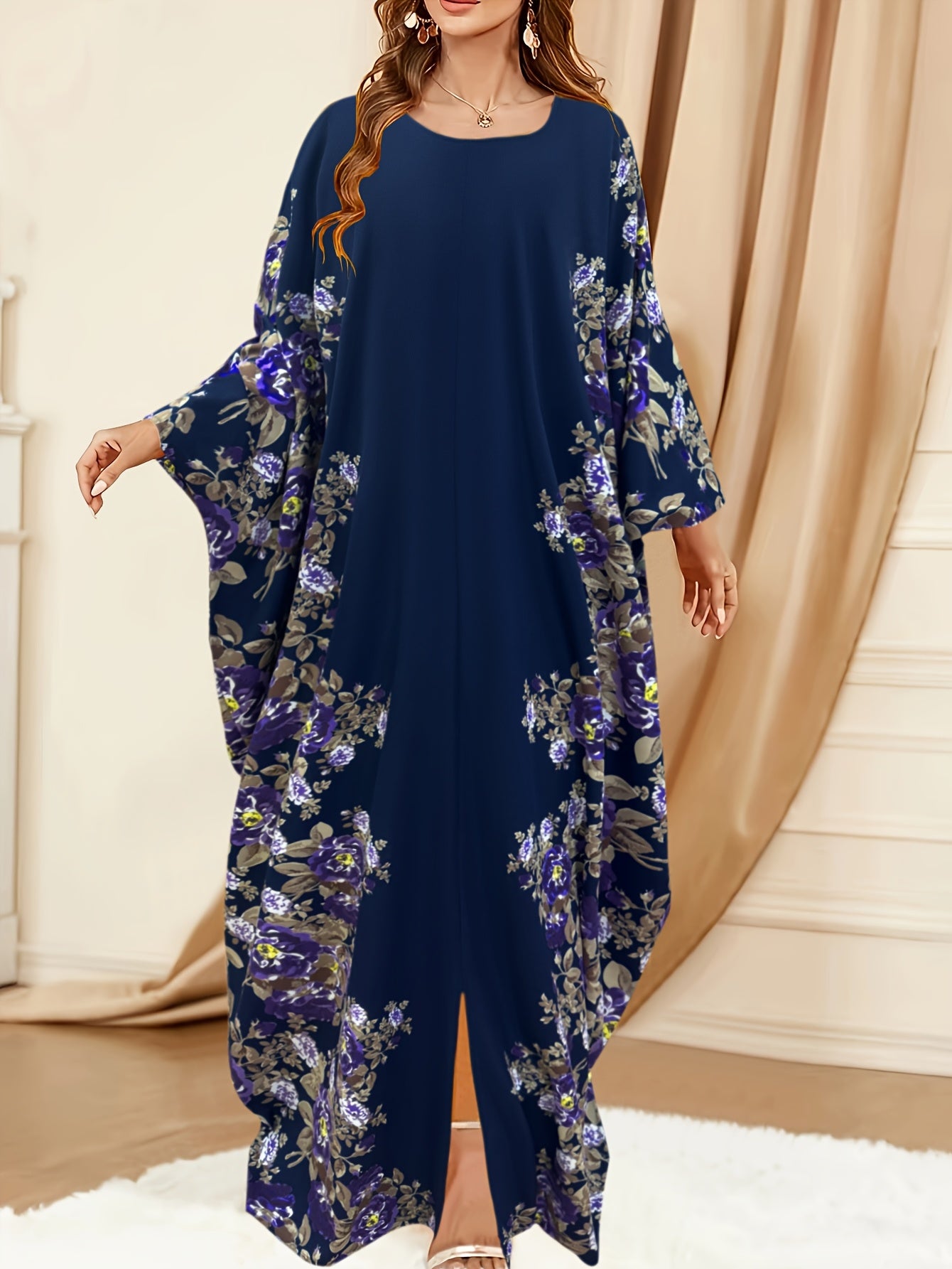 Middle Eastern-Inspired Batwing Sleeves, Loose Fit Floral Print