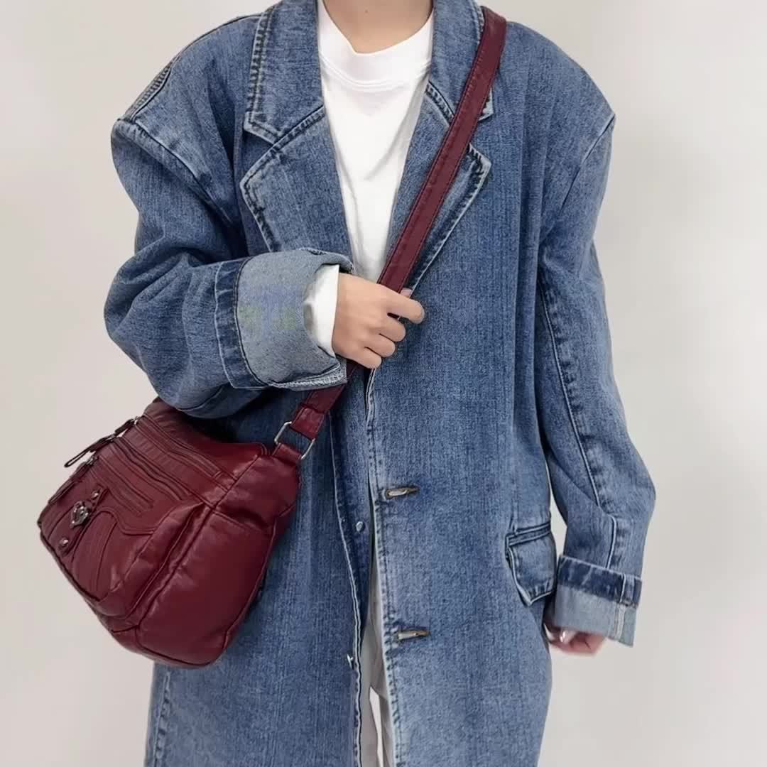 Lightweight, Large Capacity Vintage Style Shoulder Bag for Women