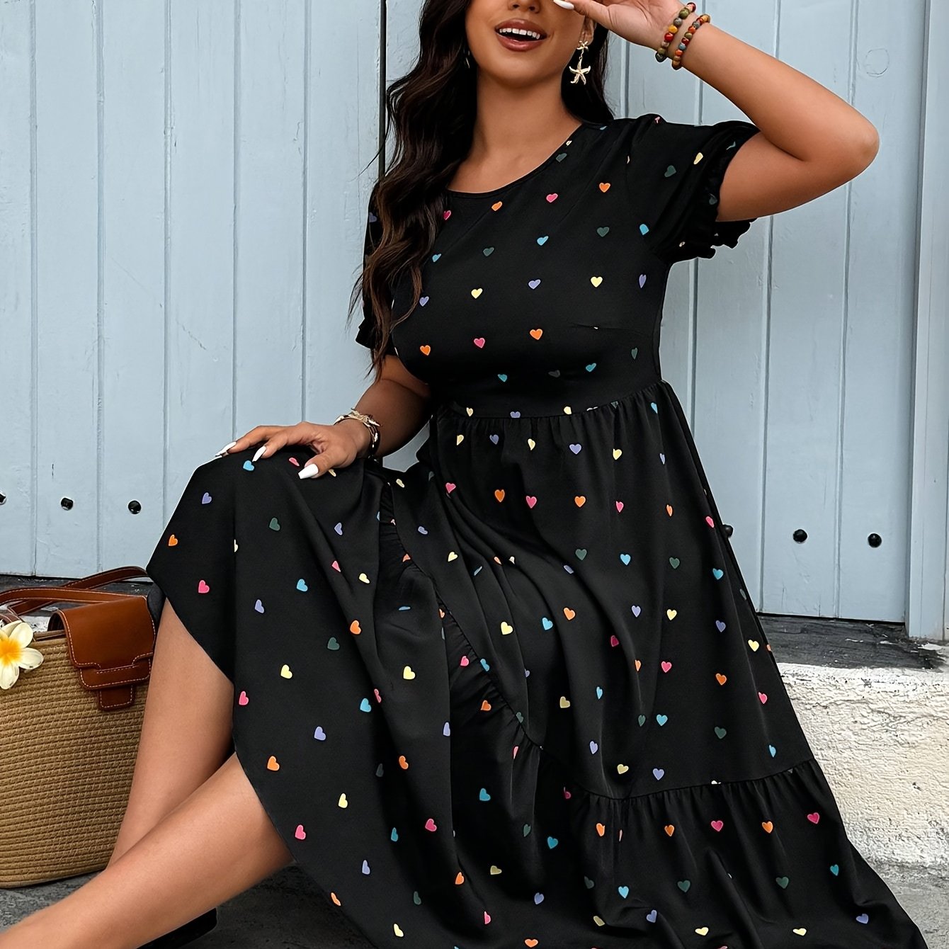 Women's Round Neck Short Sleeve Heart Print Dress