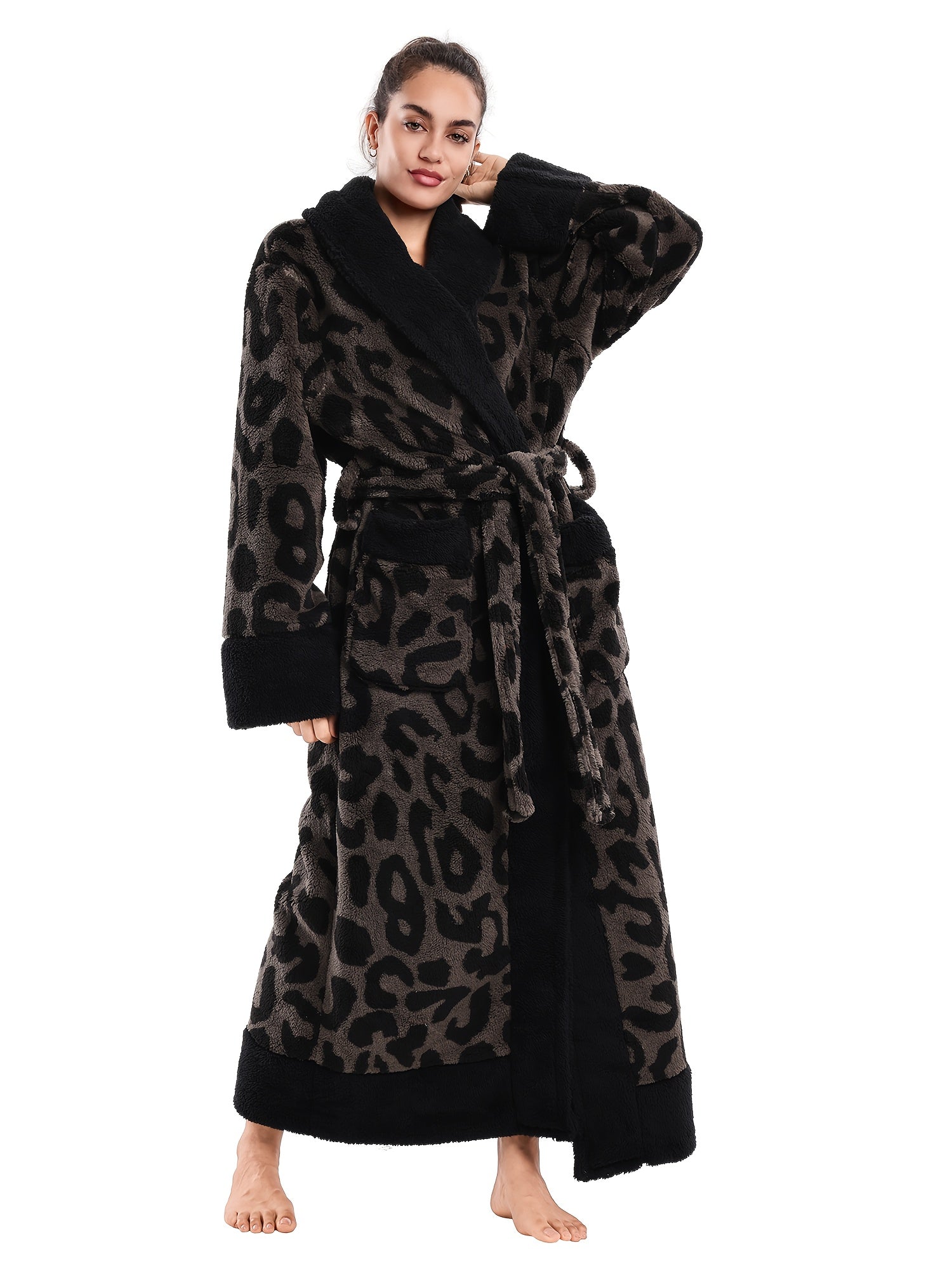 1pc Women's Elegant Leopard Print Robe & Sleepwear - Oversized Winter Cozy Plush Bathrobe