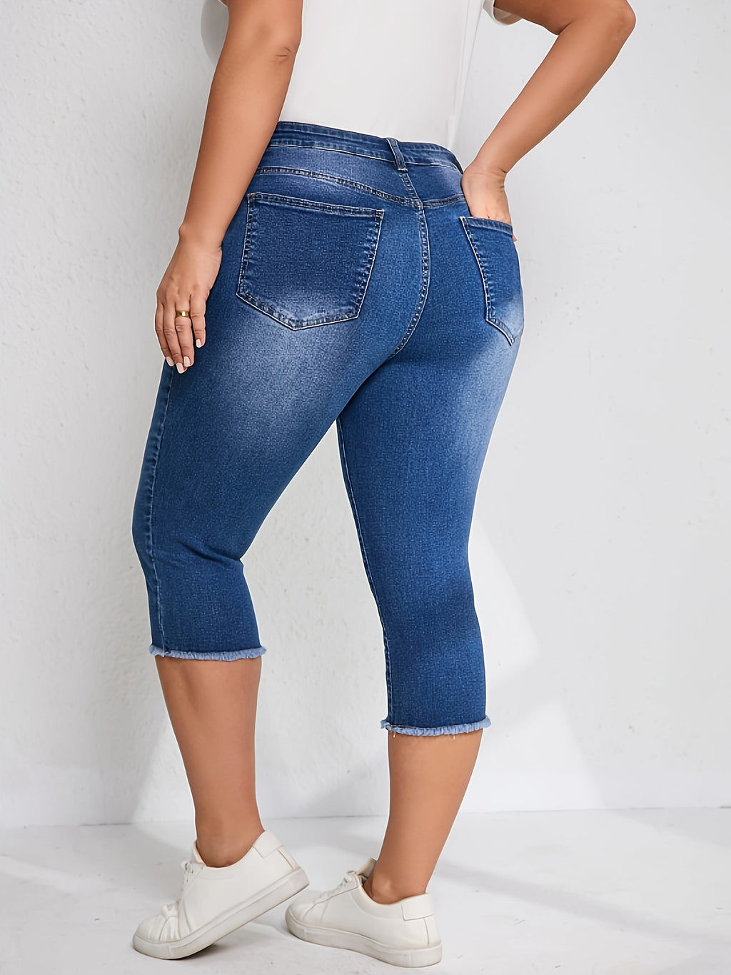 Plus size Women's cropped jeans summer straight raw pants