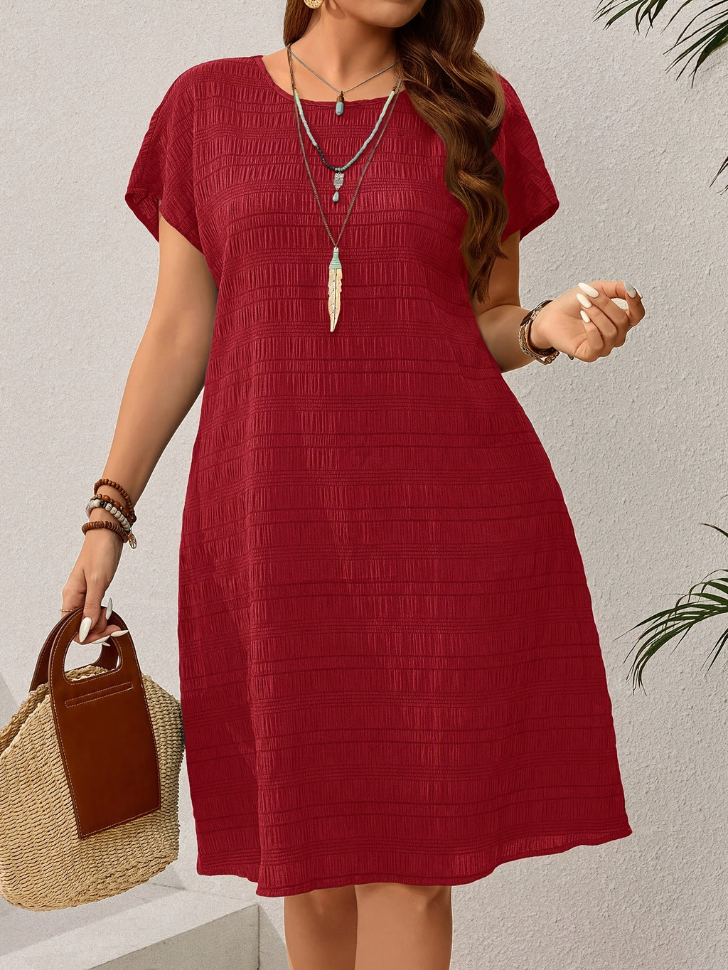 Round Neck, Non-Stretch, Machine Washable
