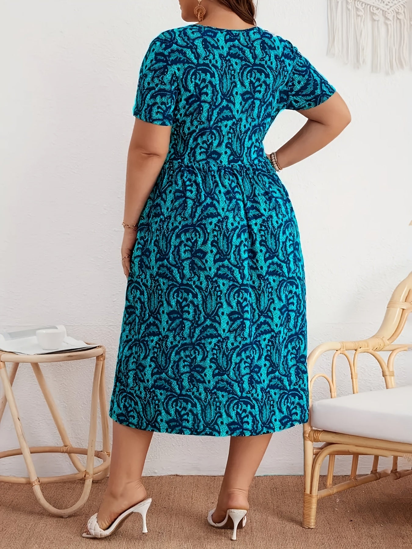 Women's Casual V-Neck Short Sleeve Dress