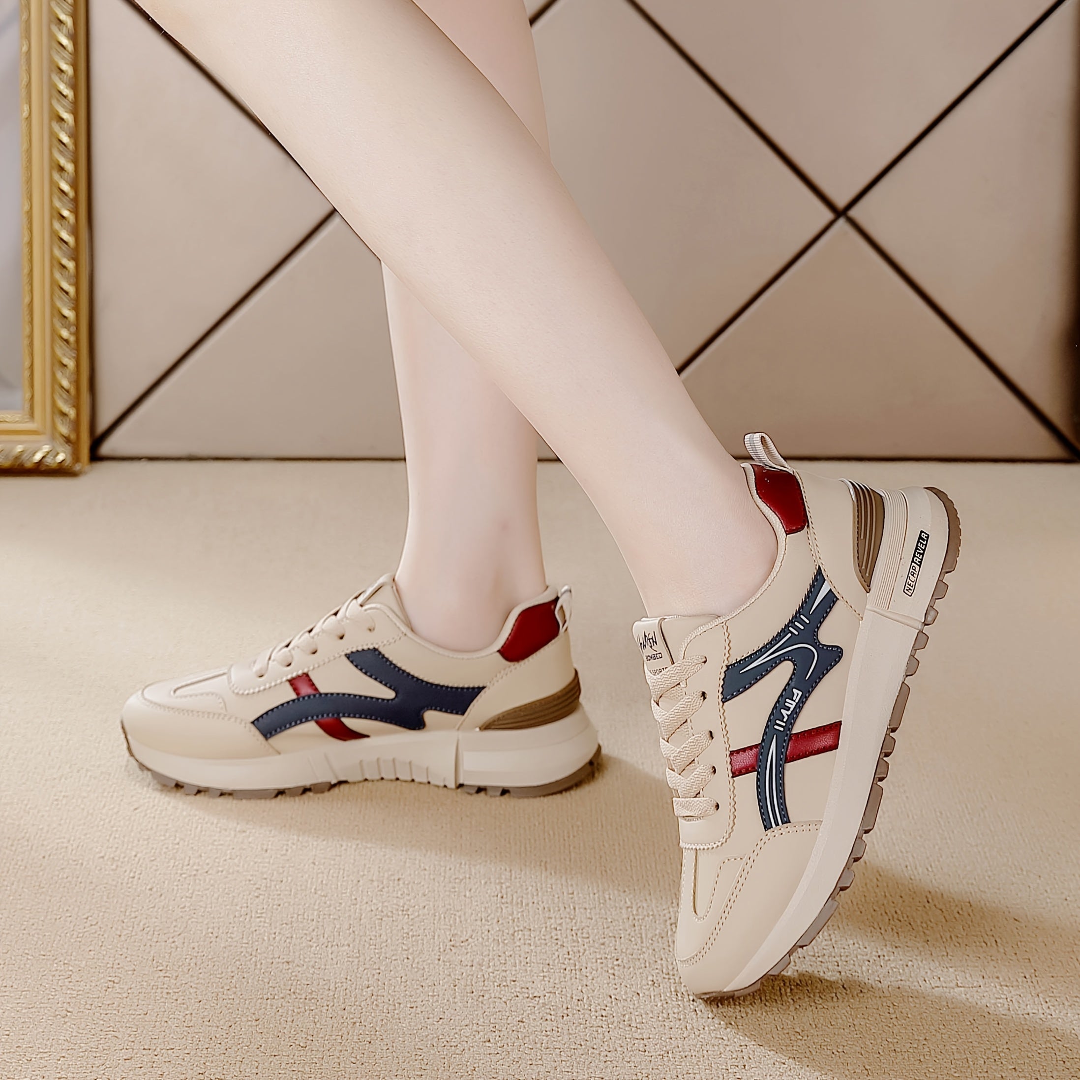 Lightweight Women's Running Sneakers