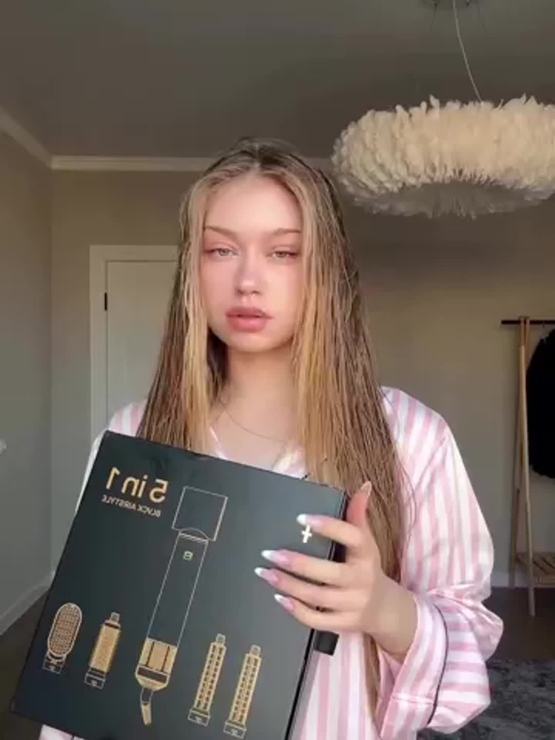 Hair Dryer Brush, 1000W Professional Hair Styling Tools