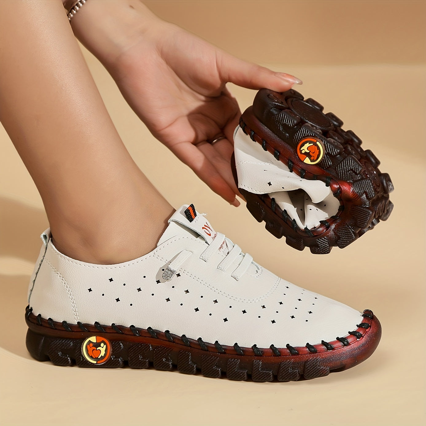 Comfortable Hollow Out Low Top Walking Shoes