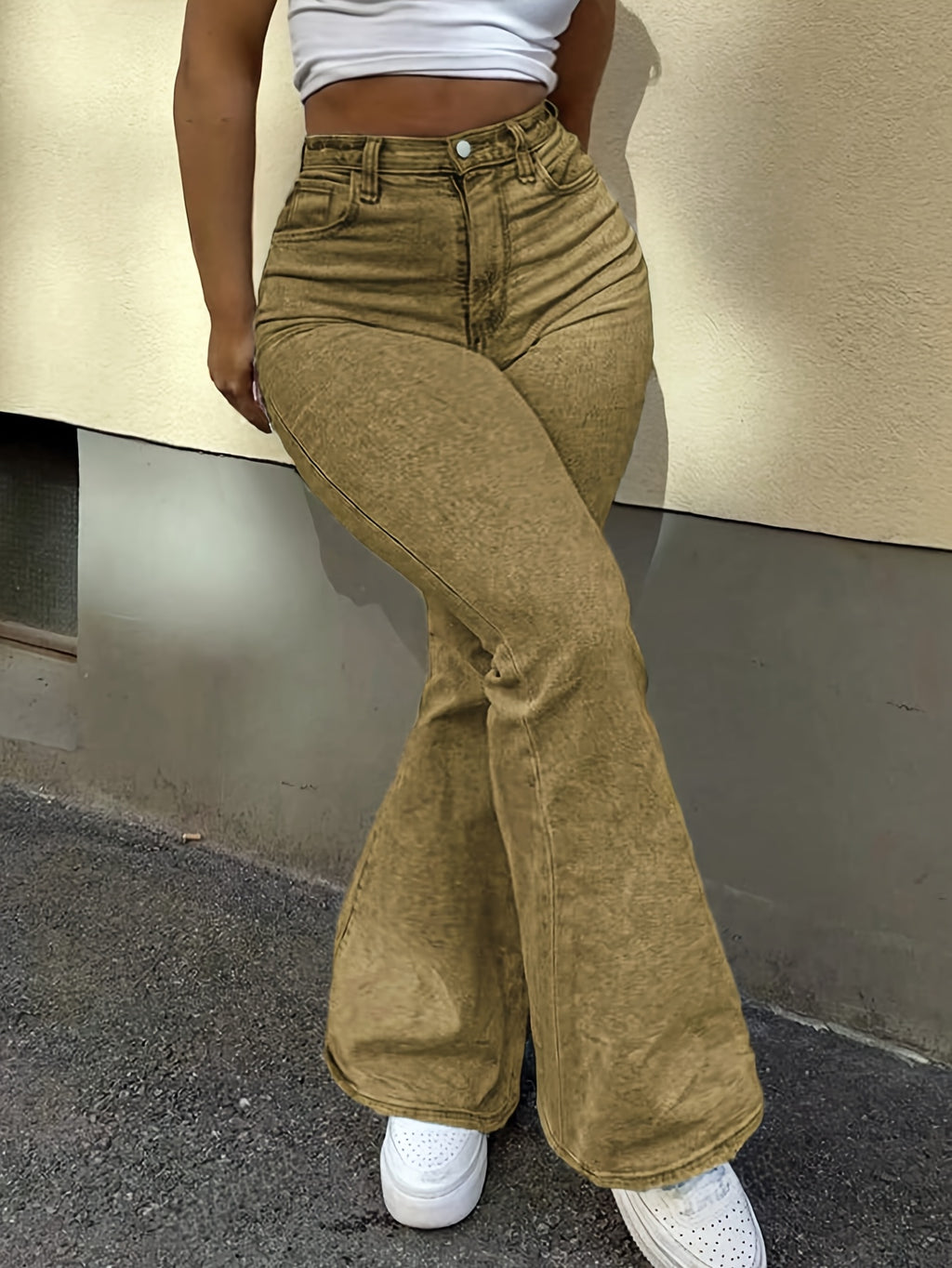 Women's Plus-Size Jeans Slim-Fit Flare Leg Jeans with Medium Stretch Fabric