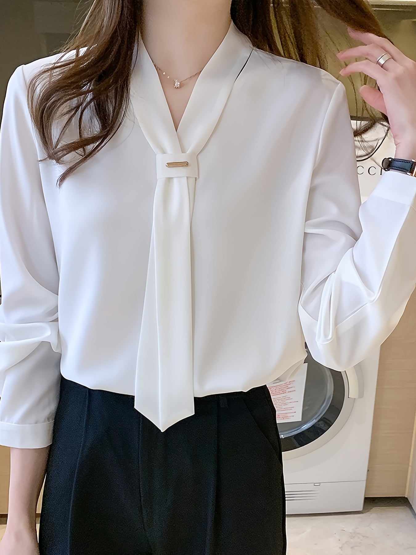 Elegant Chiffon Women's Blouse