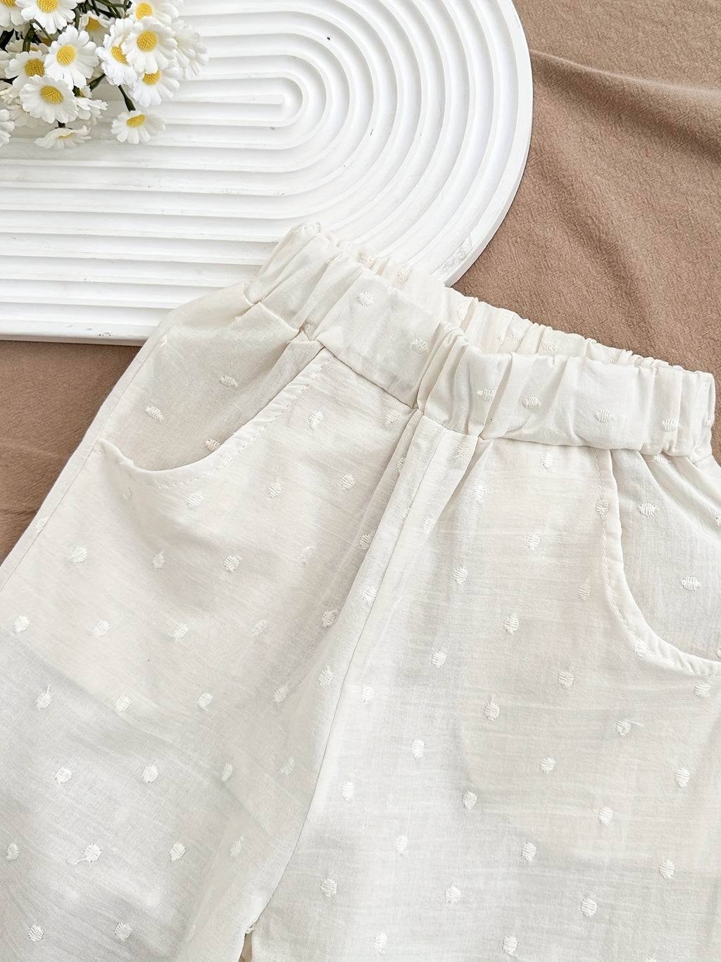 Two-piece Sleeveless Top + Solid Color Wide-Leg Pant