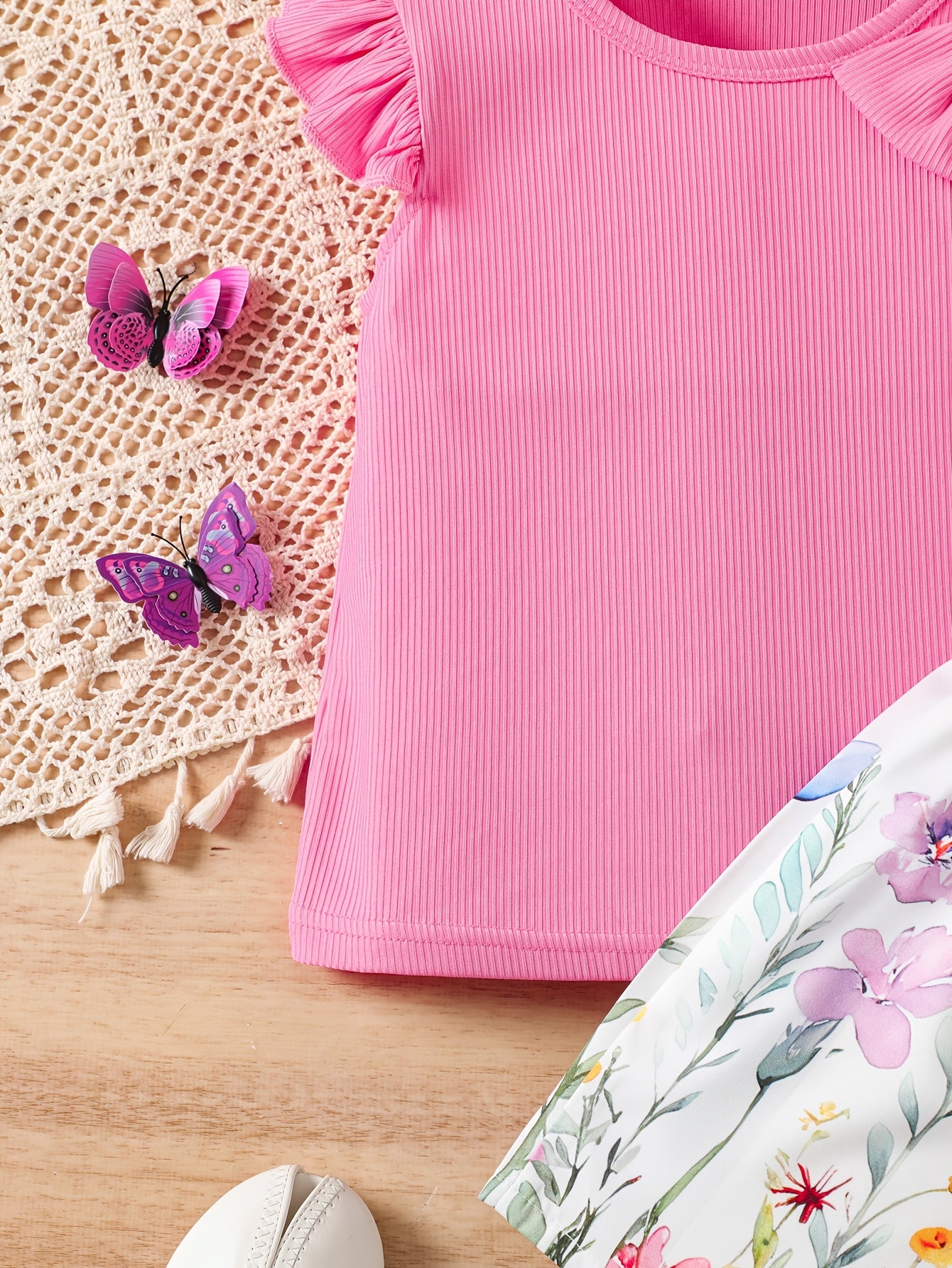 Two-Piece Girls' Shorts Set